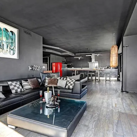 507 Citroen - Superb Seine View